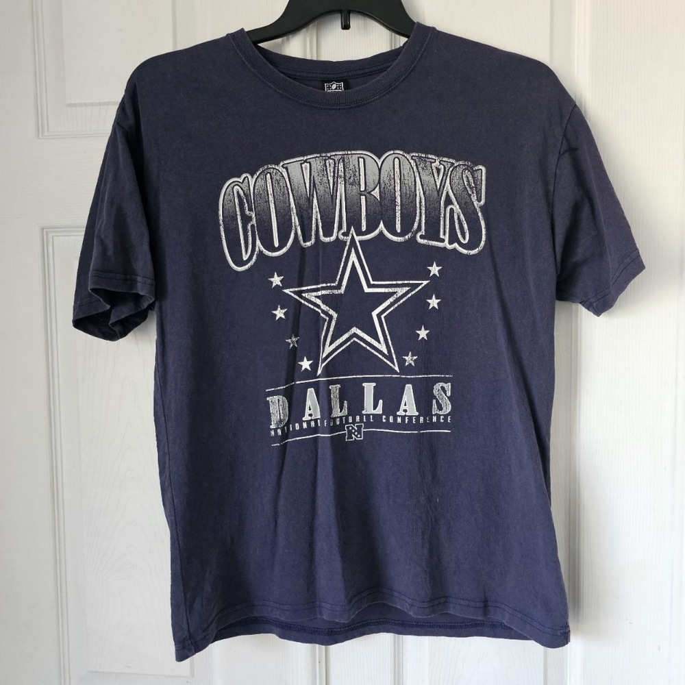 Dallas cowboys NFL sports muted navy tshirtSize small